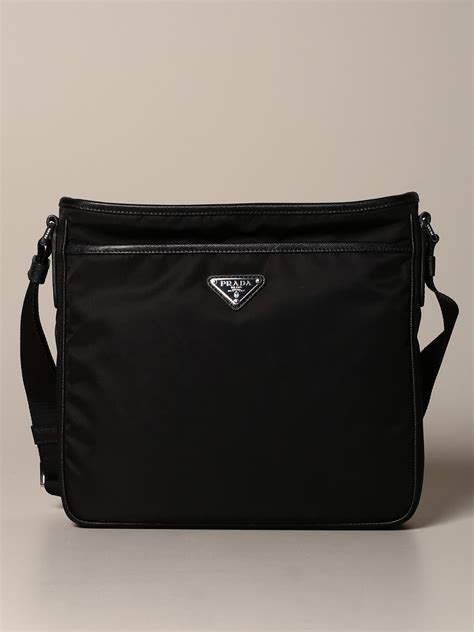 prada borsa uomo